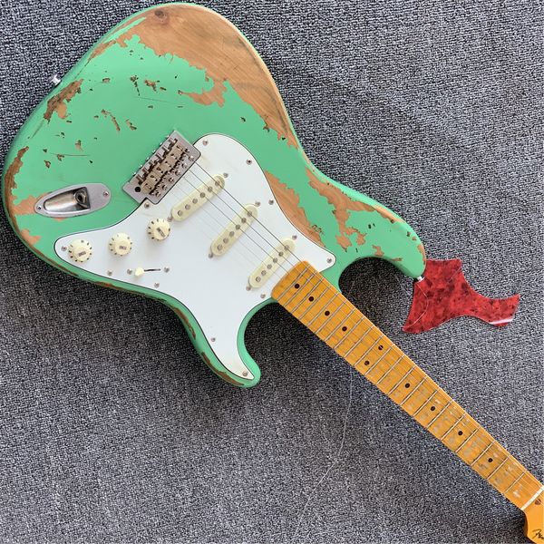 6-strings rosewood fingerboard guitar,guitar relics by hands.green color st electric guitarra
6-strings rosewood fingerboard guitar,guitar relics by hands.green color st electric guitarra