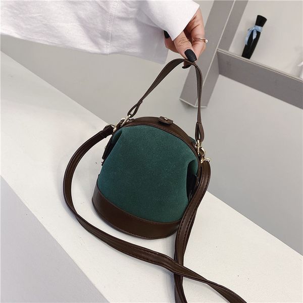 net red small bag winter women's bag wild new 2020 winter fashion mori slant frosted atmospheric bucket
net red small bag winter women's bag wild new 2020 winter fashion mori slant frosted atmospheric bucket
