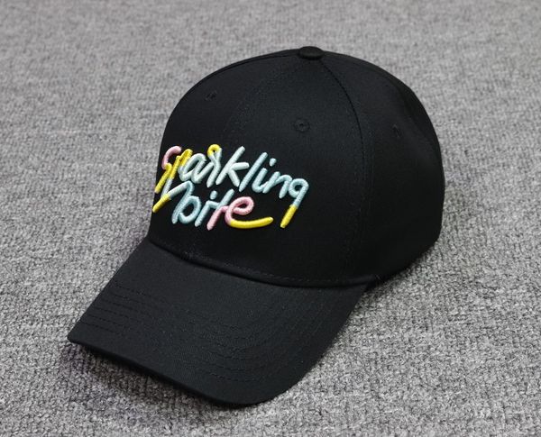 2020 designerluxury fitted caps hats brandcaps men women cotton vintage casual women outdoor exercise sports trucker hats 2022201q, Black;white
2020 designerluxury fitted caps hats brandcaps men women cotton vintage casual women outdoor exercise sports trucker hats 2022201q, Black;white