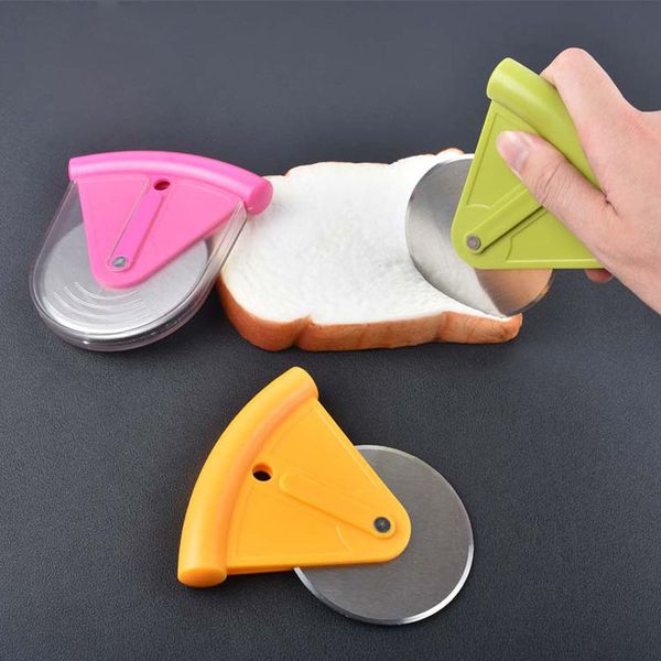 stainless steel round pizza cutter bread cake knife tools pizza wheels wholesale kitchen tools
stainless steel round pizza cutter bread cake knife tools pizza wheels wholesale kitchen tools