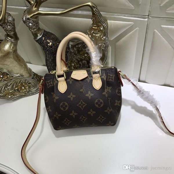 lovuitto monograms mini speedy m61253 hand bag brown leather size:17 x 11 x 6 cm
lovuitto monograms mini speedy m61253 hand bag brown leather size:17 x 11 x 6 cm