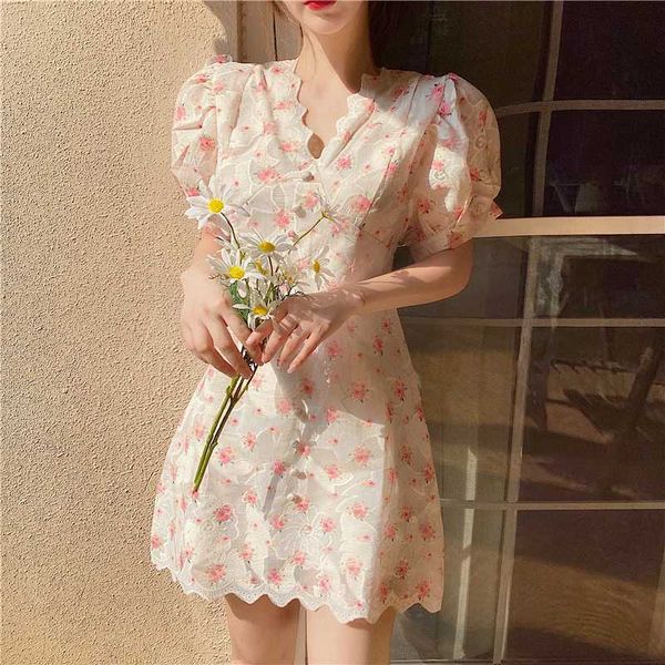 casual dresses summer women korean style chic v-neck floral print decorate lace short dress female elegant a-line fairy mini vestidos, Black;gray
casual dresses summer women korean style chic v-neck floral print decorate lace short dress female elegant a-line fairy mini vestidos, Black;gray