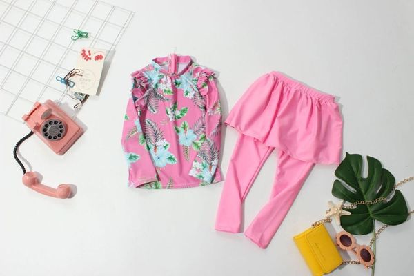 2~9y girl sun protection swimwear long sleeves swimming dress for girls swim wear skirt for girls with cap kids beach wear children's s
2~9y girl sun protection swimwear long sleeves swimming dress for girls swim wear skirt for girls with cap kids beach wear children's s