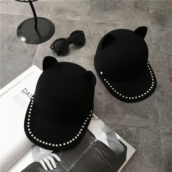 01910-shi character cat ear pearl wool black visors cap women leisure equestrian hat, Blue;gray
01910-shi character cat ear pearl wool black visors cap women leisure equestrian hat, Blue;gray