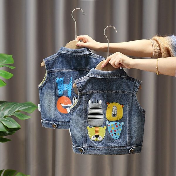 2020 early boy's coat vest western style denim coat children's baby's vest fashion clothes, Camo
2020 early boy's coat vest western style denim coat children's baby's vest fashion clothes, Camo