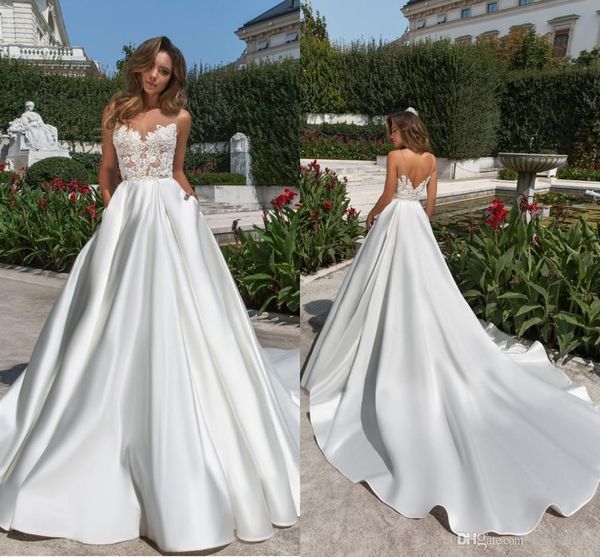 plus size wedding dresses 2020 backless sheer neck lace appliqued long wedding dress bridal gowns with pockets vestidos de novia, White
plus size wedding dresses 2020 backless sheer neck lace appliqued long wedding dress bridal gowns with pockets vestidos de novia, White