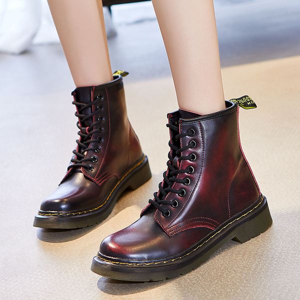 2019 england boots exceed woman boots work clothes leather shoes woman, Black
2019 england boots exceed woman boots work clothes leather shoes woman, Black