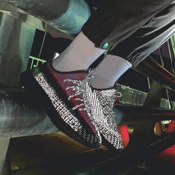 yecheil reflective kanye west mens v2 designer shoes triple black blue zebra tint sesame glow yeezreel women v3 trainers luxury sneakers
yecheil reflective kanye west mens v2 designer shoes triple black blue zebra tint sesame glow yeezreel women v3 trainers luxury sneakers