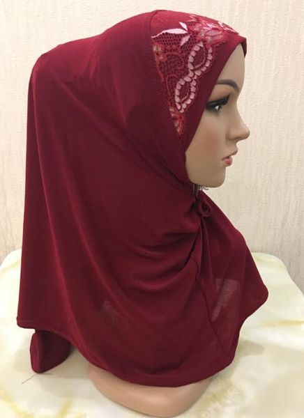 5pcs / lot сплошной цвет муслим hijabs cap шитье lace чистый цветок тюрбан женщины amira easy pull-на instant платке ready to wear, Red
5pcs / lot сплошной цвет муслим hijabs cap шитье lace чистый цветок тюрбан женщины amira easy pull-на instant платке ready to wear, Red