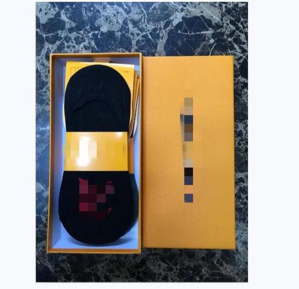 five pairs of/put letters for the male socks men luxury designer brand 1l lv socks 1l new, Black
five pairs of/put letters for the male socks men luxury designer brand 1l lv socks 1l new, Black