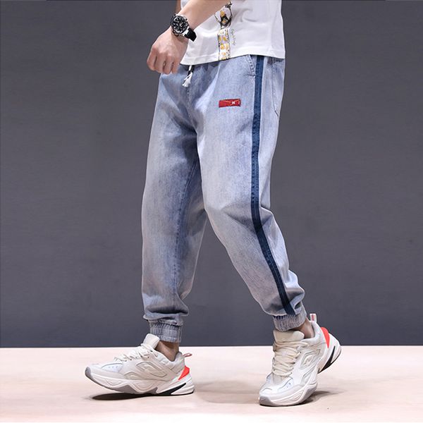 fashion streetwear men jeans light blue loose fit cargo pants stripe spliced harem pants slack bottom hip hop joggers jeans men
fashion streetwear men jeans light blue loose fit cargo pants stripe spliced harem pants slack bottom hip hop joggers jeans men