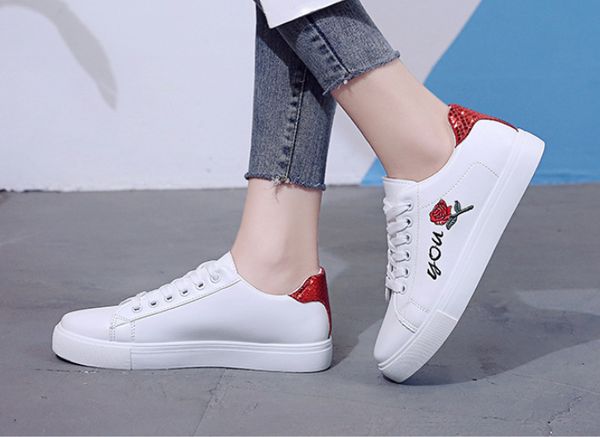 2019 designer men women sneaker casual shoes low white sneakers ace bee stripes shoe walking sports trainers ladies footwear, Black
2019 designer men women sneaker casual shoes low white sneakers ace bee stripes shoe walking sports trainers ladies footwear, Black