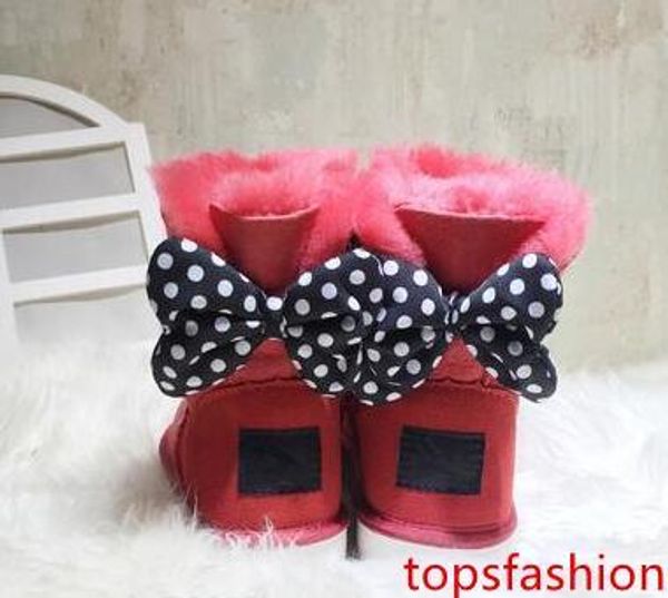 australian design shorts baby boys girls bows & breeches boots integrated warmer boots europe size 25-41
australian design shorts baby boys girls bows & breeches boots integrated warmer boots europe size 25-41