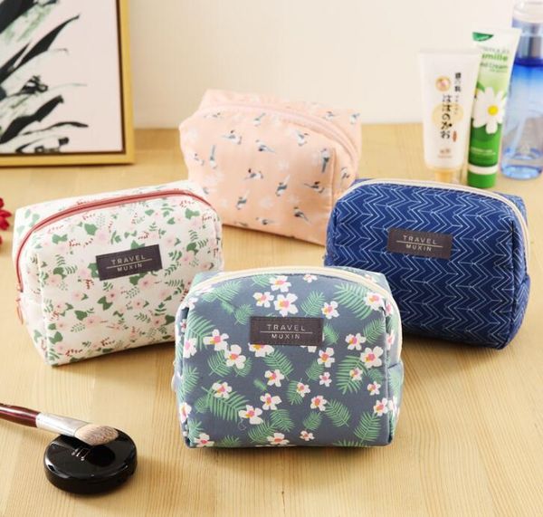 200pcs 2019 storage bag lady makeup pouch waterproof cosmetic make up bag clutch hanging toiletries travel organizer bag
200pcs 2019 storage bag lady makeup pouch waterproof cosmetic make up bag clutch hanging toiletries travel organizer bag