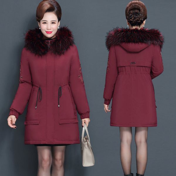 2019 womens parka jacket fashion slim embroidered large fur collar hood cotas thick warm casual gray outwear middle-aged 6xl, Black
2019 womens parka jacket fashion slim embroidered large fur collar hood cotas thick warm casual gray outwear middle-aged 6xl, Black