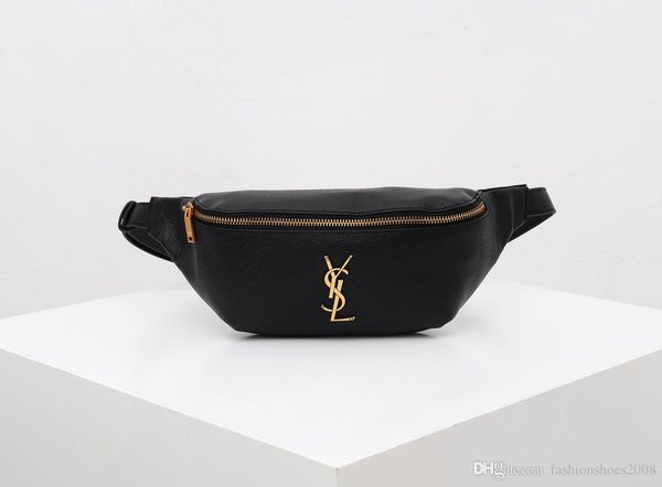 the holiday gift bags for men and women leather handbags leather shoulder bag handbag party bag model: 19111 size: 25 x14x3. 5 cm
the holiday gift bags for men and women leather handbags leather shoulder bag handbag party bag model: 19111 size: 25 x14x3. 5 cm