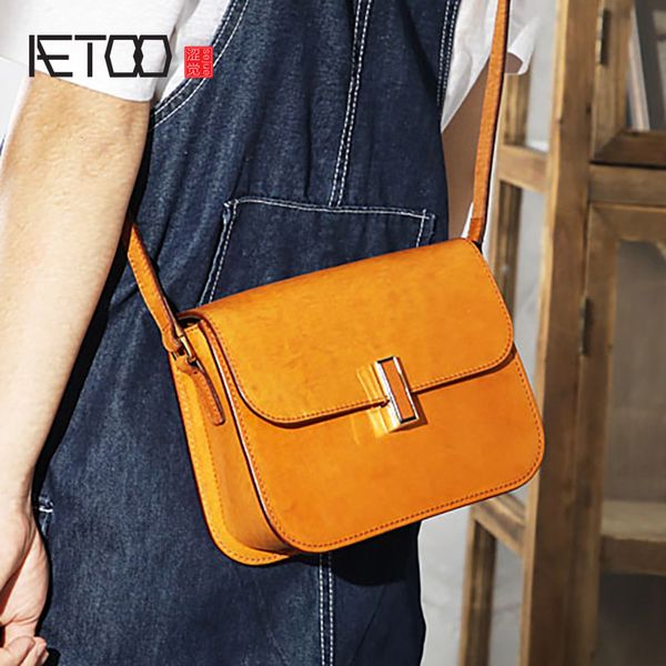 aetoo hand-made women's bags, retro casual piece single shoulder bag, layer leather slant bag
aetoo hand-made women's bags, retro casual piece single shoulder bag, layer leather slant bag