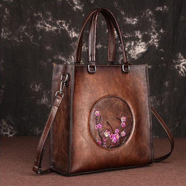 real cowhide women handle bags messenger female shoulder shopping bag floral tote bags women genuine leather ha
real cowhide women handle bags messenger female shoulder shopping bag floral tote bags women genuine leather ha