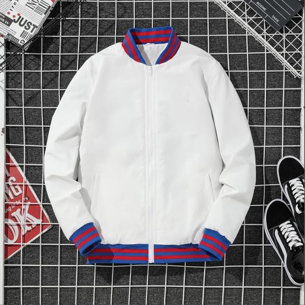 2019 new fc0210 winter men's brand down cotton parkas jacket men classic warm cotton parka coats zipper outwear pocket stand collar par, Black
2019 new fc0210 winter men's brand down cotton parkas jacket men classic warm cotton parka coats zipper outwear pocket stand collar par, Black