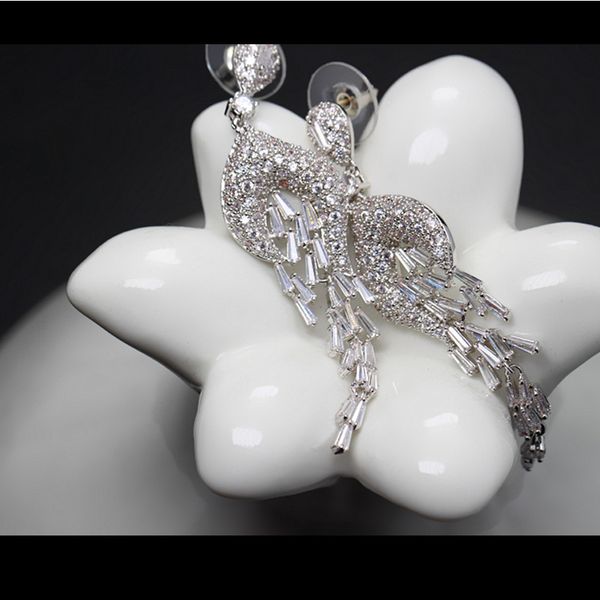 fashion-tassel drop style cubic zirconia stones women long evening party earrings with 925 sterling silver pin e003
fashion-tassel drop style cubic zirconia stones women long evening party earrings with 925 sterling silver pin e003
