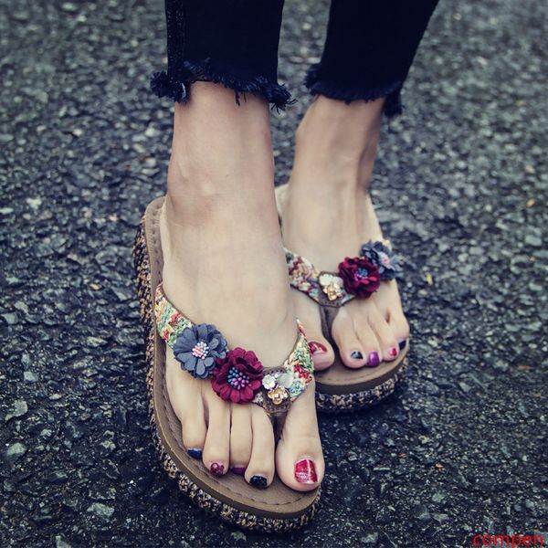 beach shoes with thick soles flip-flops holiday slippers women s summer fashion new wear
beach shoes with thick soles flip-flops holiday slippers women s summer fashion new wear