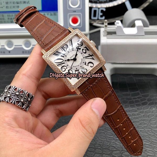 luxry master square 6000 h sc dt белый циферблат автоматические механические 40-миллиметровые мужские часы бриллиантовый ободок розовое золо, Slivery;brown
luxry master square 6000 h sc dt белый циферблат автоматические механические 40-миллиметровые мужские часы бриллиантовый ободок розовое золо, Slivery;brown