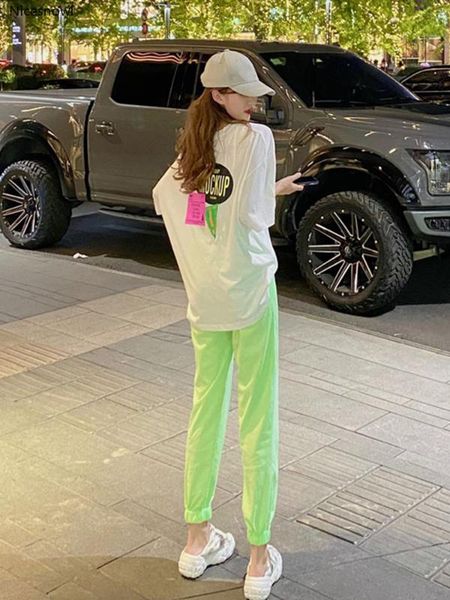 short-sleeved t-shirt casual beam feet sports pants suit net red women's two-piece suit, White;black
short-sleeved t-shirt casual beam feet sports pants suit net red women's two-piece suit, White;black