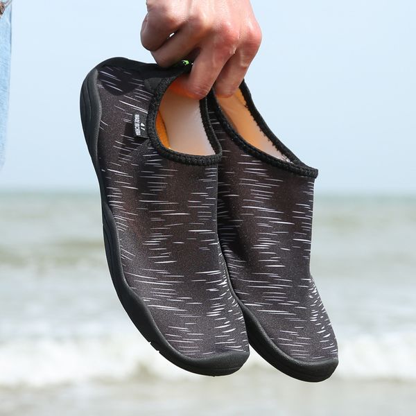 summer water shoes, beach shoes man, slip on barefoot shoes, non-slip swiming aqua breathable upstream shoes
