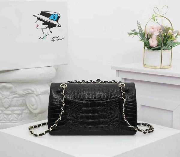 2019 women designer handbags luxury crossbody messenger shoulder bags chain bag good quality real lea leather purses ladies handbag
2019 women designer handbags luxury crossbody messenger shoulder bags chain bag good quality real lea leather purses ladies handbag