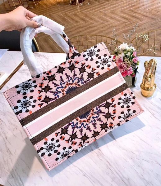 2018 новых девочек и мальчиков Fashion Star хозяйственная сумка женщины холст кожаная су
2018 новых девочек и мальчиков Fashion Star хозяйственная сумка женщины холст кожаная су