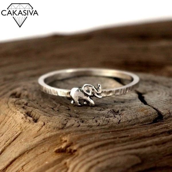 vintage thai silver elephant ring women's creative animal ring festival party gift jewelry, Golden;silver
vintage thai silver elephant ring women's creative animal ring festival party gift jewelry, Golden;silver