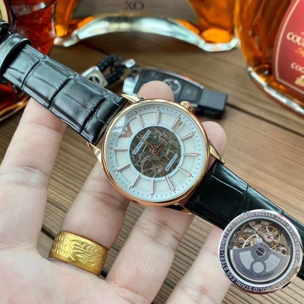 en's watch premium luxury designer watch top brand автоматическая обмотка 41 мм маховик механические часы кожаный ремешок мужской подарок, Slivery;brown
en's watch premium luxury designer watch top brand автоматическая обмотка 41 мм маховик механические часы кожаный ремешок мужской подарок, Slivery;brown