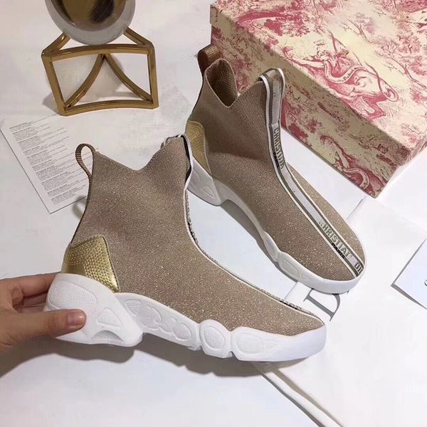 Sapatos ocasionais yyrong
Sapatos ocasionais yyrong