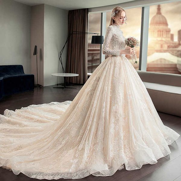 vintage high neck lace appliques wedding dresses with court train 2019 long sleeves a line wedding gowns zipper back, White
vintage high neck lace appliques wedding dresses with court train 2019 long sleeves a line wedding gowns zipper back, White