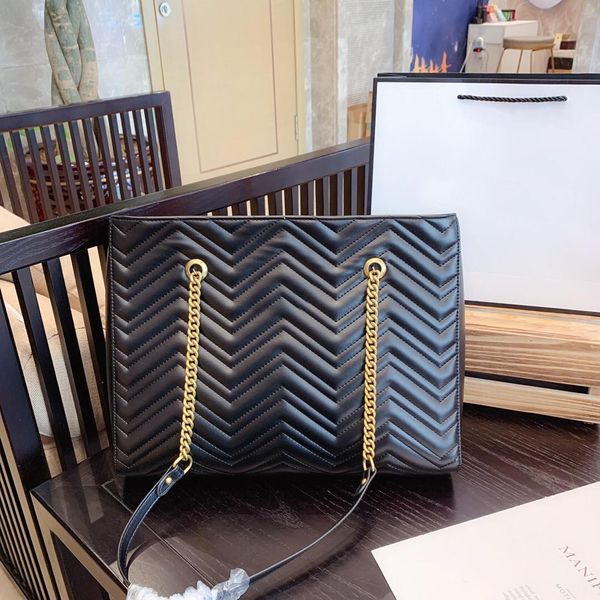 designer handbag fashion ladies shoulder bag wave pattern leather luxury large capacity chain wallet
designer handbag fashion ladies shoulder bag wave pattern leather luxury large capacity chain wallet