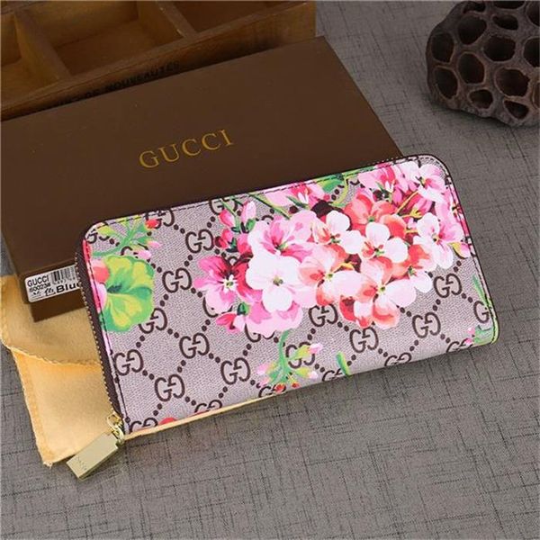 New Fashion Men's and Women's Handbags Women's Wallet Quality Leather Men's and Women's General Clutch Bag HY206023 Lady's Wallet with box
New Fashion Men's and Women's Handbags Women's Wallet Quality Leather Men's and Women's General Clutch Bag HY206023 Lady's Wallet with box