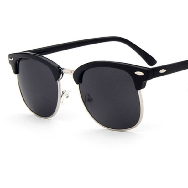 zxrcyyl 2018 fashion new sunglasses men/women retro rivet polaroid lens brand design sun glasses female oculosuv400, White;black
zxrcyyl 2018 fashion new sunglasses men/women retro rivet polaroid lens brand design sun glasses female oculosuv400, White;black