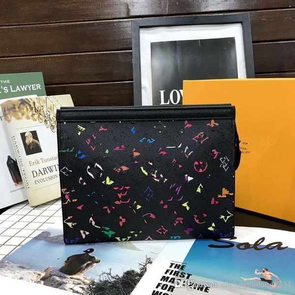 vogue new fund 2020 print wallet female leisure hand bag joker phone package three-color both men and women clutch
vogue new fund 2020 print wallet female leisure hand bag joker phone package three-color both men and women clutch