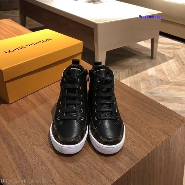 2019 autumn and winter children fashion boys and girls leisure sports trail shoes 112115, Black;red
2019 autumn and winter children fashion boys and girls leisure sports trail shoes 112115, Black;red