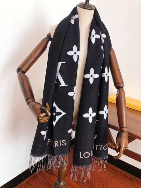 new diamond, individual fashion men and women wear pure cashmere quality shawl, dual-use soft, smooth warm scarf, Blue;gray
new diamond, individual fashion men and women wear pure cashmere quality shawl, dual-use soft, smooth warm scarf, Blue;gray
