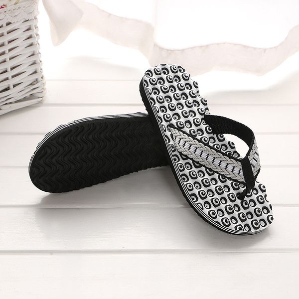 men summer comfortable massage flip flops shoes sandals male slipper indoor & outdoor flip-flops new summer shoes slippers, Black 
men summer comfortable massage flip flops shoes sandals male slipper indoor & outdoor flip-flops new summer shoes slippers, Black