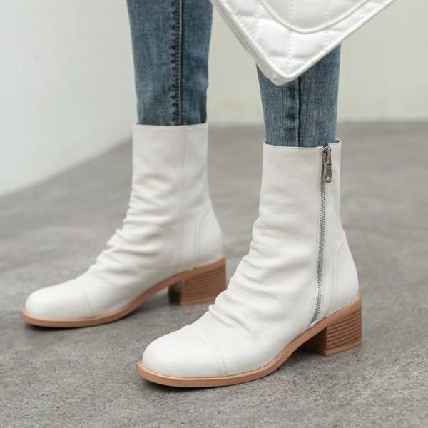 women winter boots warm short plush waterproof platform solid color square heel leather motorcycle boots thick comfortable, Black
women winter boots warm short plush waterproof platform solid color square heel leather motorcycle boots thick comfortable, Black