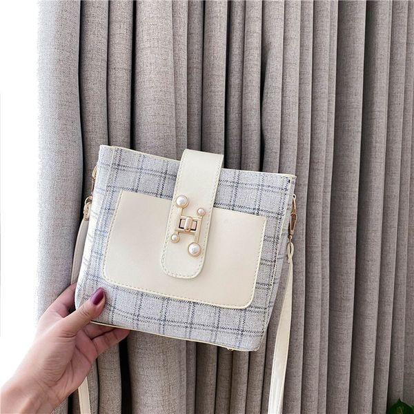 shoulder bags for women 2020 designer white boho beach purses and handbags luxury summer vintage mini leather bag ladies wallet
shoulder bags for women 2020 designer white boho beach purses and handbags luxury summer vintage mini leather bag ladies wallet