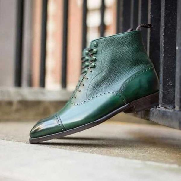 men leather shoes high heel casual oxford shoes dress brogue winter ankle boots vintage classic male casual d358, Black
men leather shoes high heel casual oxford shoes dress brogue winter ankle boots vintage classic male casual d358, Black