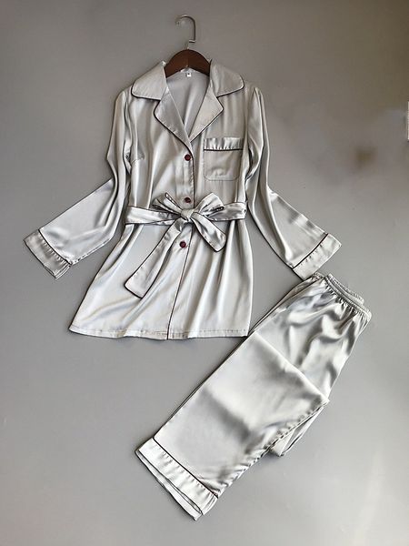 spring autumn turn-down collar pajama sets women long sleeve thin sleepwear female elegant rayon, Blue;gray
spring autumn turn-down collar pajama sets women long sleeve thin sleepwear female elegant rayon, Blue;gray
