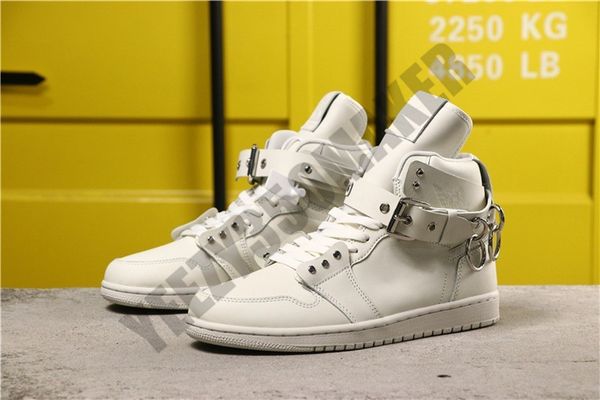 2020 homme plus x 1 1s mid white basketball shoes genuine leather with annulus men women sport sneakers 36-46
2020 homme plus x 1 1s mid white basketball shoes genuine leather with annulus men women sport sneakers 36-46