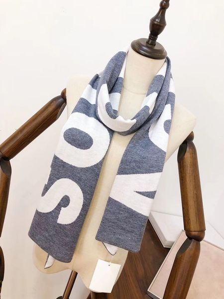 new 2020 men's wool knitting, super warm high-end quality, any man can drive slave 180*30 cm
new 2020 men's wool knitting, super warm high-end quality, any man can drive slave 180*30 cm