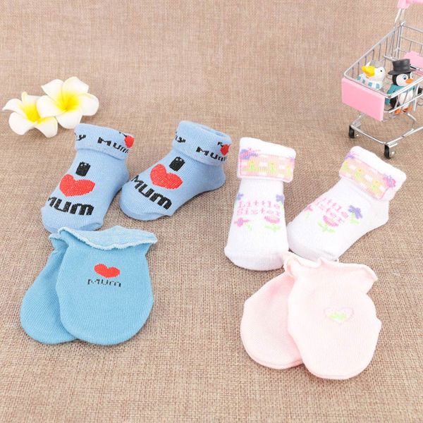newborn anti scratch gloves organic cotton soft baby gloves socks sets cartoon letter boys girls pack mittens socks suits, White
newborn anti scratch gloves organic cotton soft baby gloves socks sets cartoon letter boys girls pack mittens socks suits, White