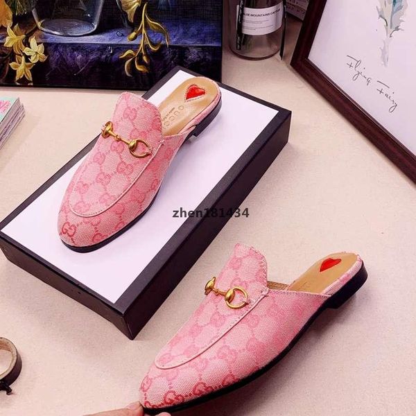 men and women black patent leather slippers bright leather open back slip-ons stylish backless leather casual dress shoes, Black;red
men and women black patent leather slippers bright leather open back slip-ons stylish backless leather casual dress shoes, Black;red