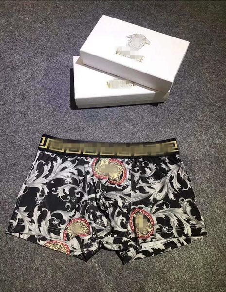europe new pattern vêrsacê embroidery mens luxurys underpants designers boxers underwears male black white underpants man underwear wef
europe new pattern vêrsacê embroidery mens luxurys underpants designers boxers underwears male black white underpants man underwear wef